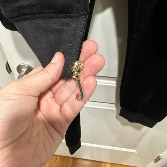 Juicy Couture Sweatsuit - Picture 2 of 2